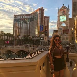 Meet your Posher, Sara